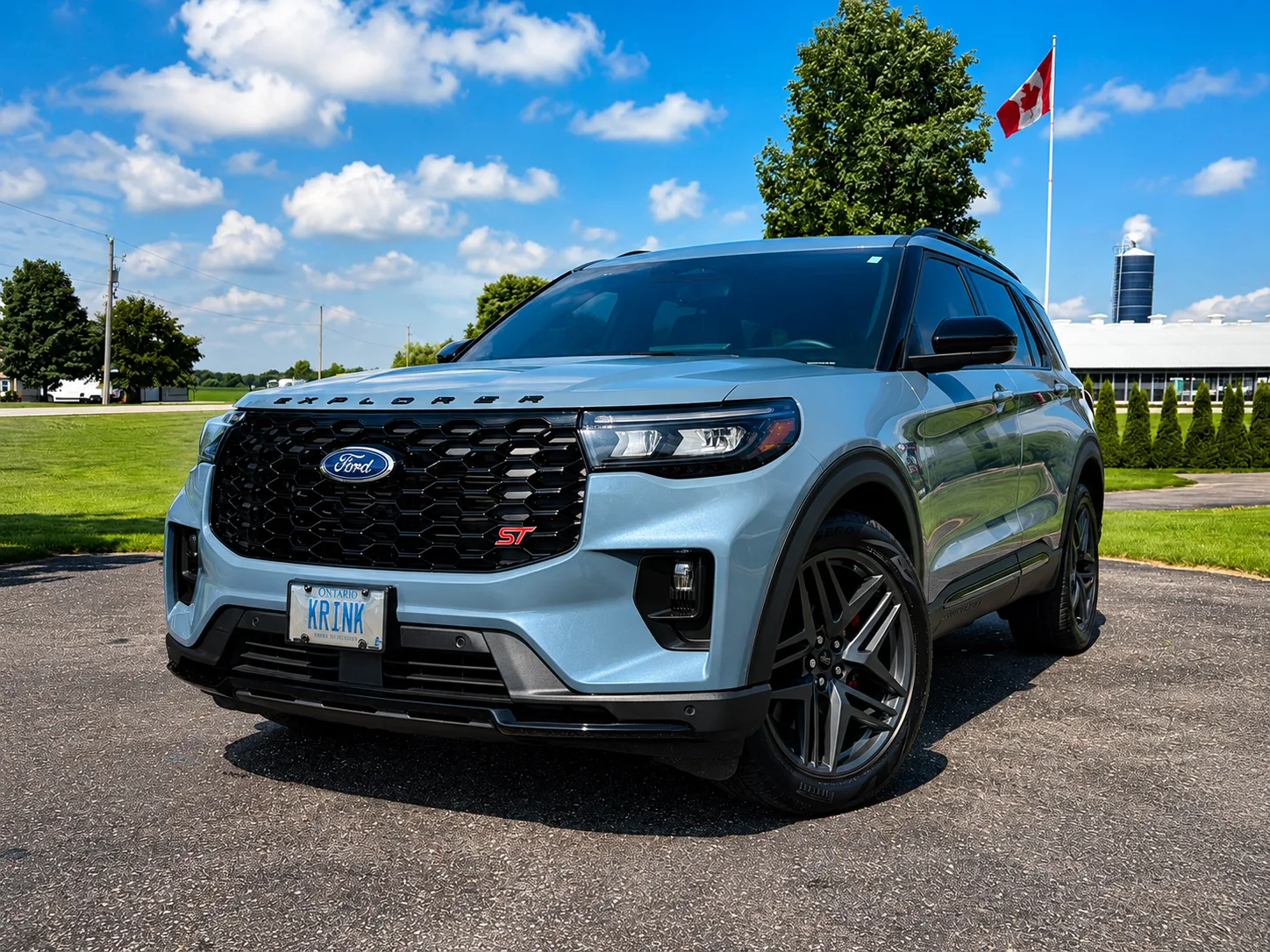 Signature Detail — fully detailed blue Ford Explorer